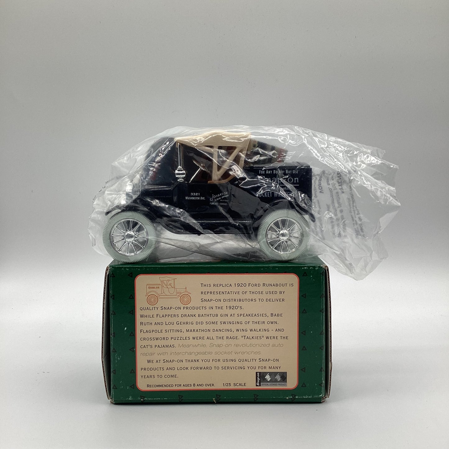 Snap-On  LIMITED 75th Anniversary 1920 Ford Runabout Diecast Locking Coin Bank